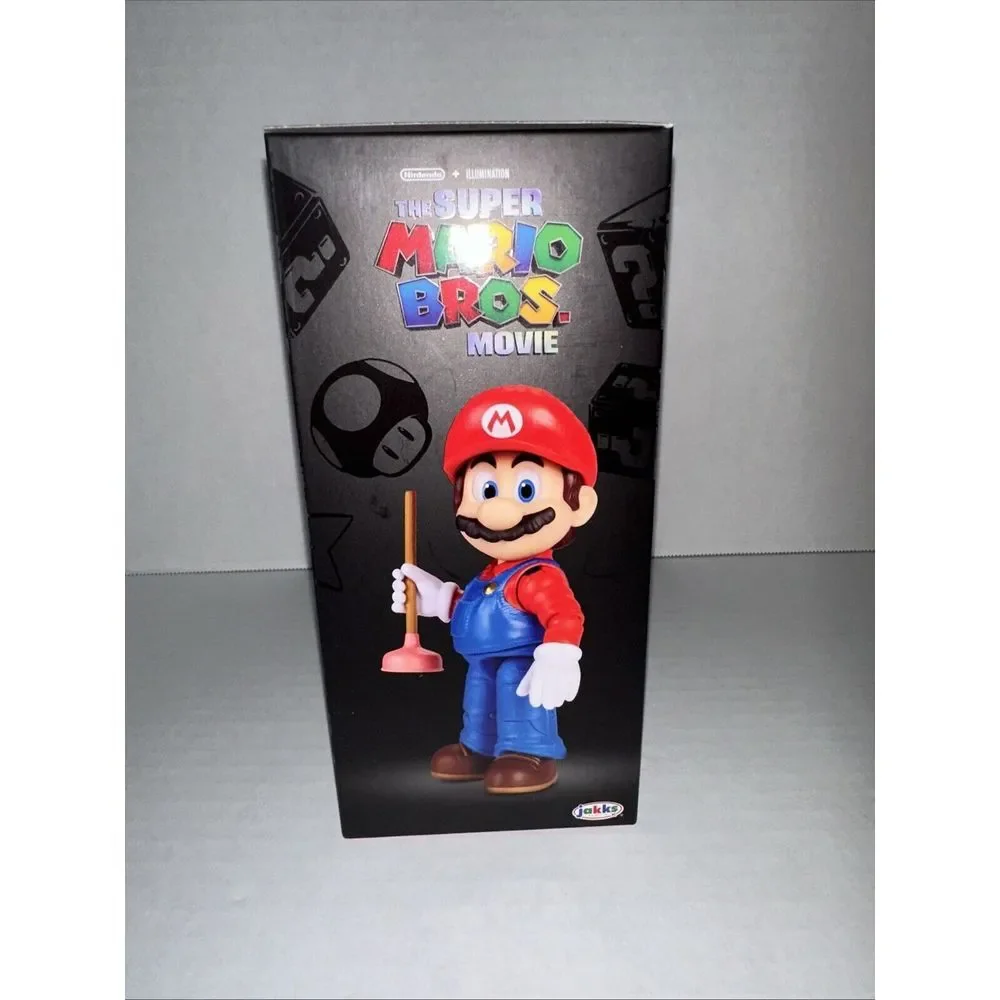 Nintendo The Super Mario Bros. Movie Mario‎ Figure with Plunger Accessory NEW